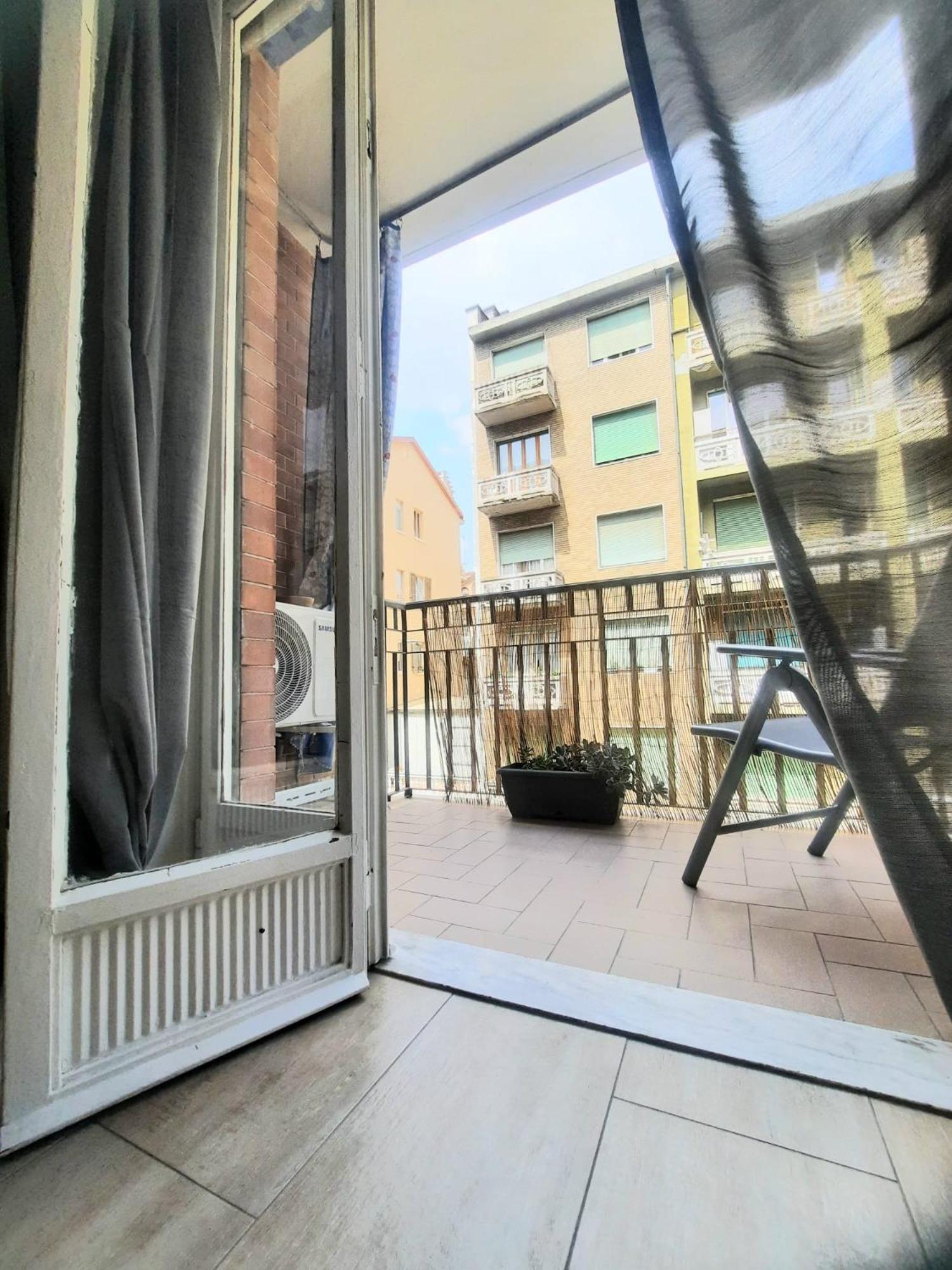 Jaky Maison Torino Exteriör bild